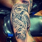 Skull Tri Pink Tattoo