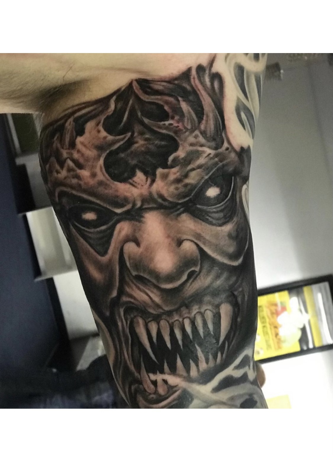 Vampire Teeth angry Tri Pink Tattoo